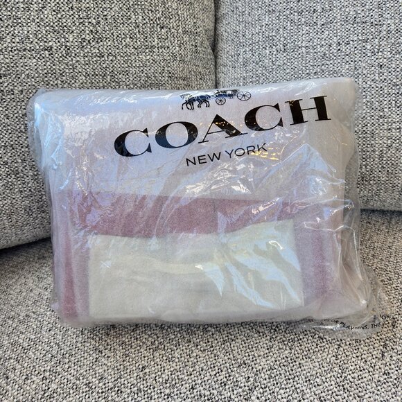 Coach May Shoulder Bag in Colorblock - Picture 6 of 16